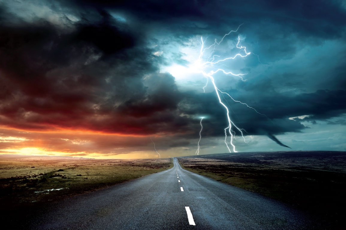 Huge thunderstorm in a highway